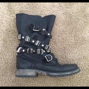 Steve Madden motorcycle boots size 8
